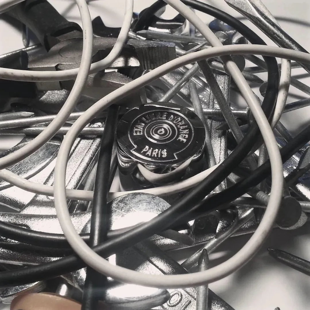 Fat Electrician - Image 2