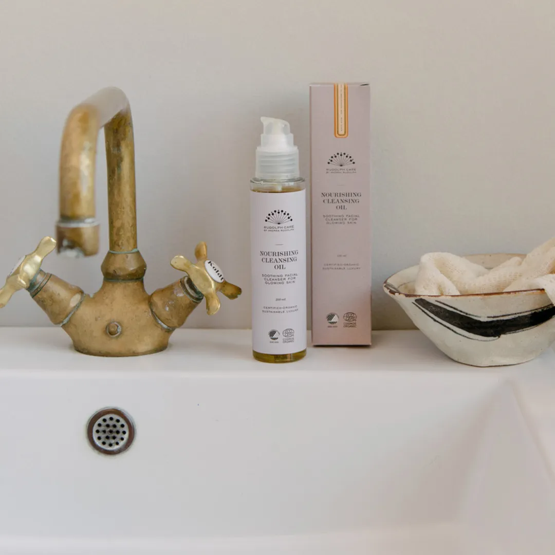 Nourishing Cleansing Oil - Image 2