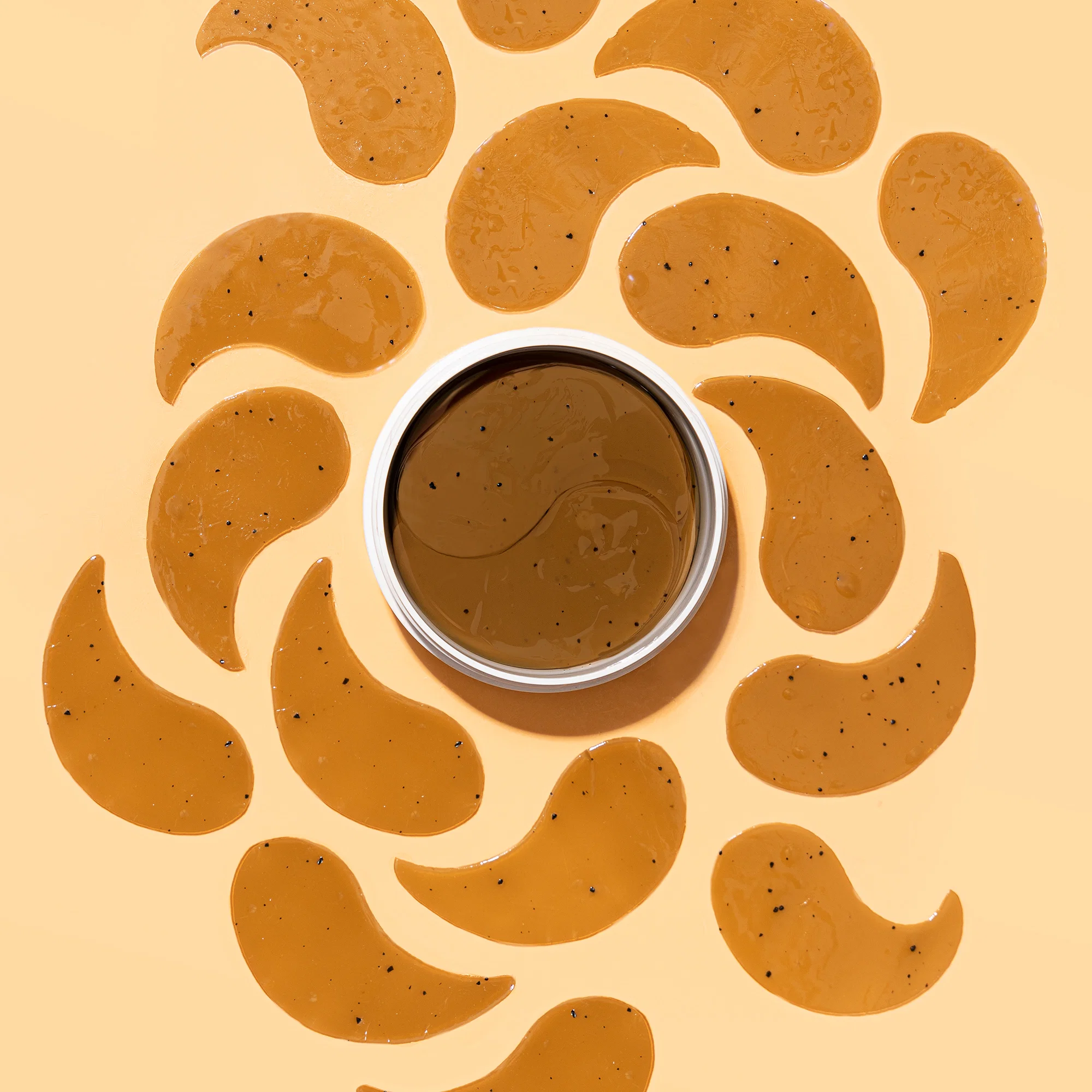 Caffeine & Green Tea Antioxidant Eye Patches - Image 3