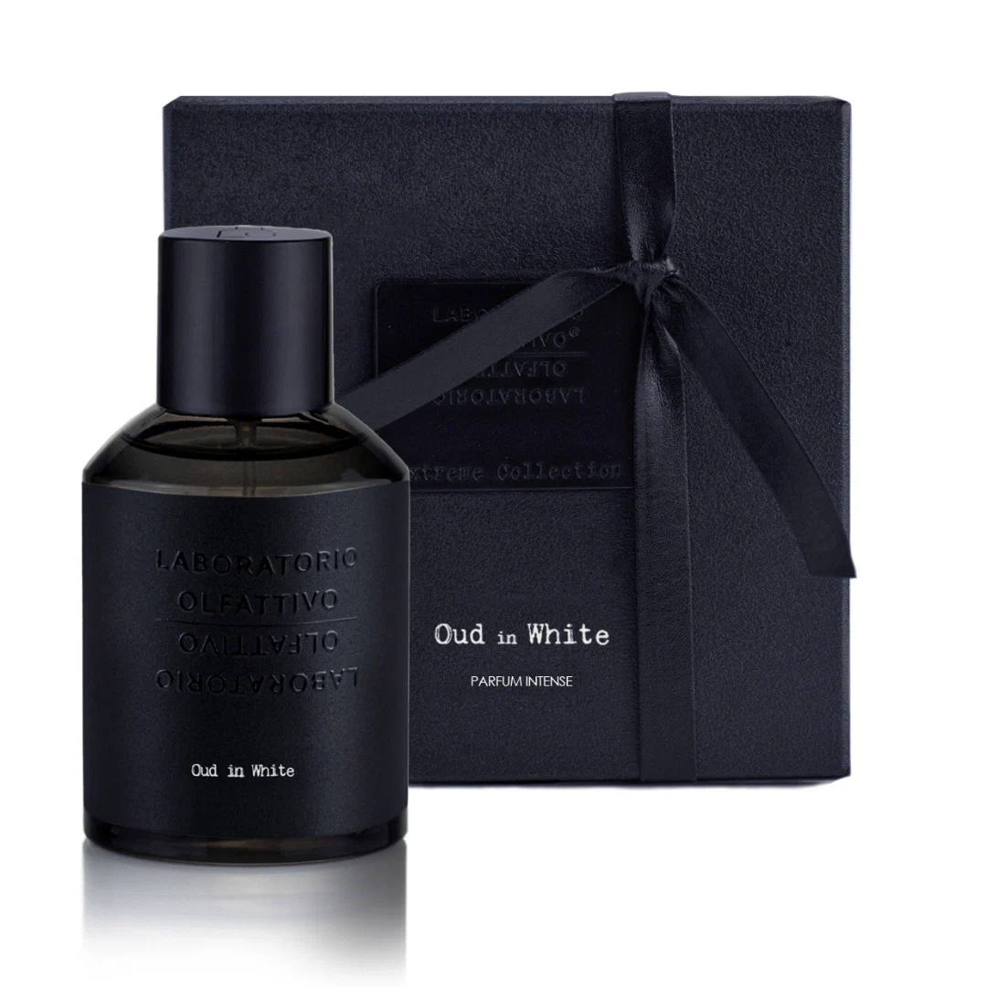 Oud In White - Image 2