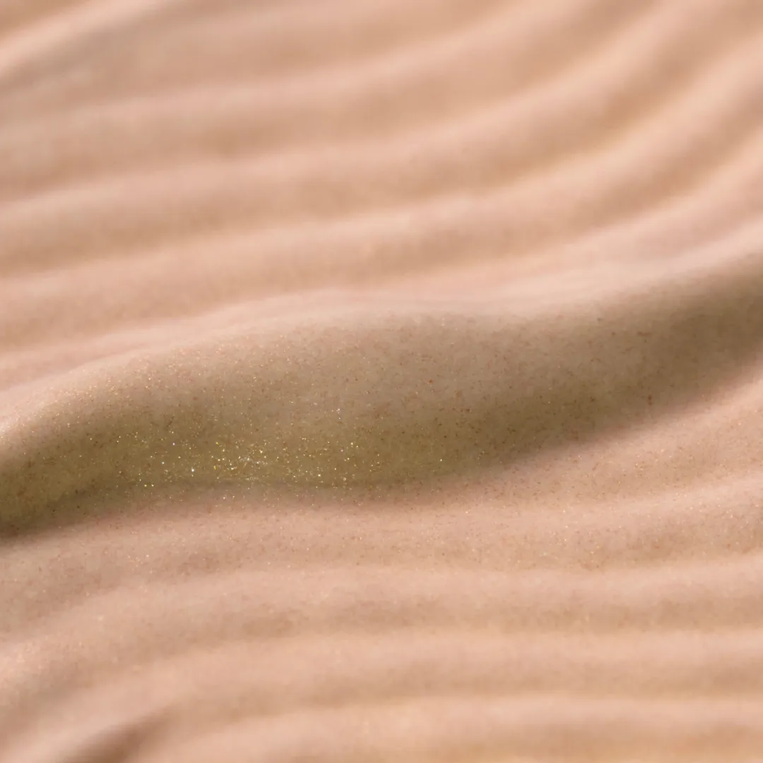 British Summer Time Glow SPF30 - Image 2